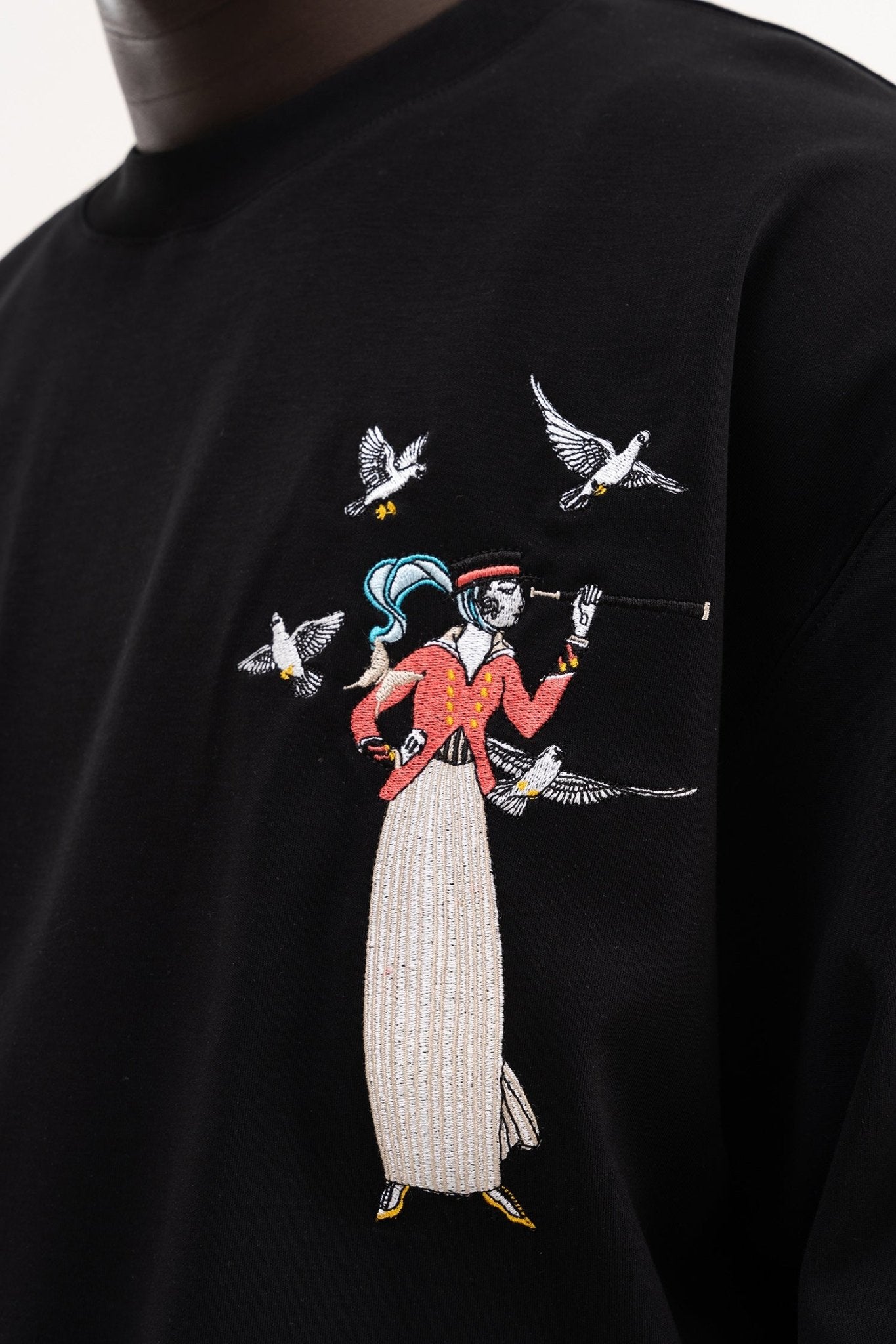 Erkek Figür Nakışlı Oversize Tişört Siyah